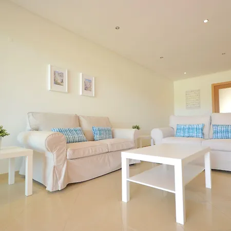 Millennium Golf Residences 아파트 *